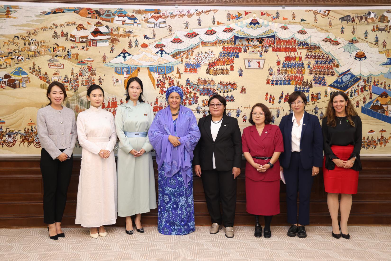 DSG with Female MPs Mongolia