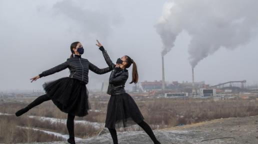 Dancers call for action against air pollution